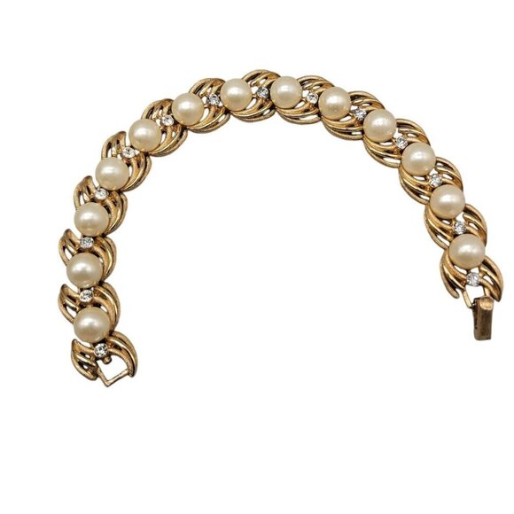 Crown Trifari Faux Pearl Swirl Bracelet 6.5" Gold Tone Setting Rhinestone Accent - Picture 5 of 14